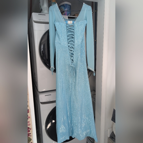 Costume: Handmade Frozen Elsa Gown And Cape, plus Crown with full price offer - Picture 8 of 17